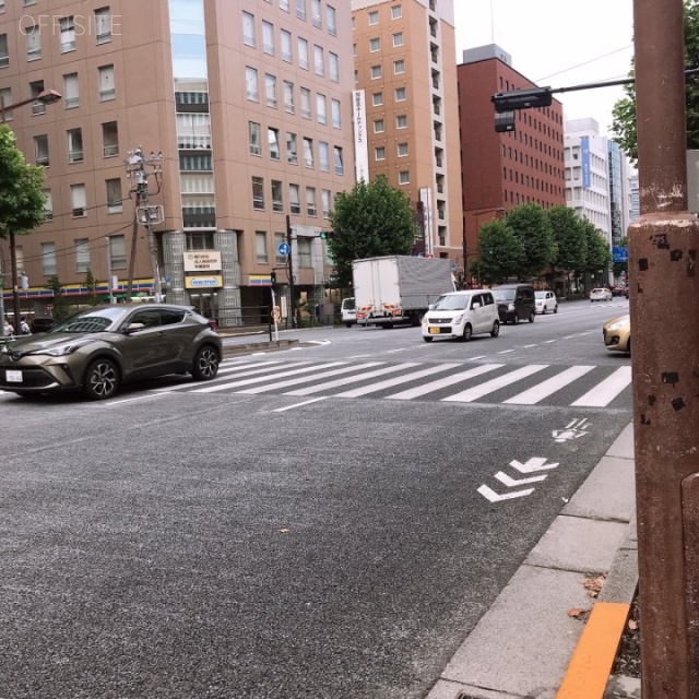 東神田プラザビル ビル前面道路