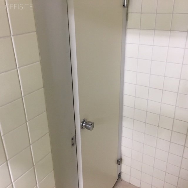 カメラ太陽堂ビル トイレ入口