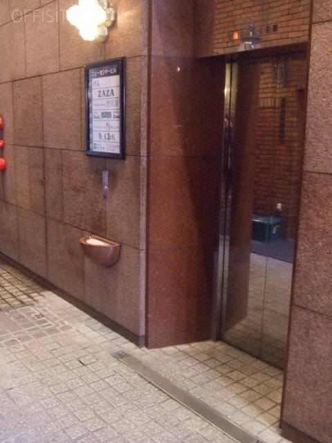 ニューセンタービル エレベーター