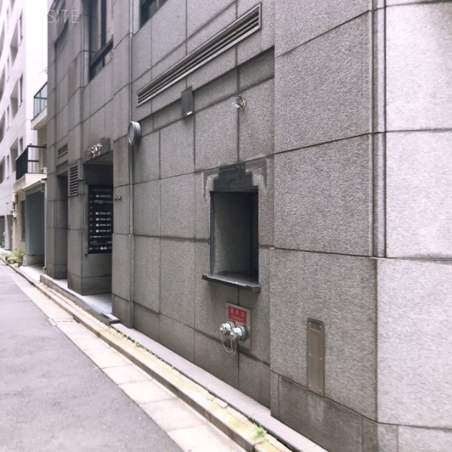 銀座スイムビル 外観