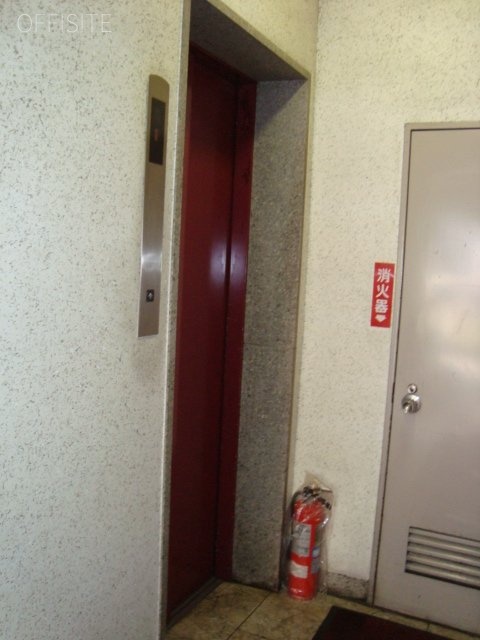 末広ビル　エレベーター