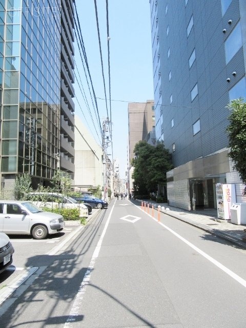 木原ビル ビル前面道路