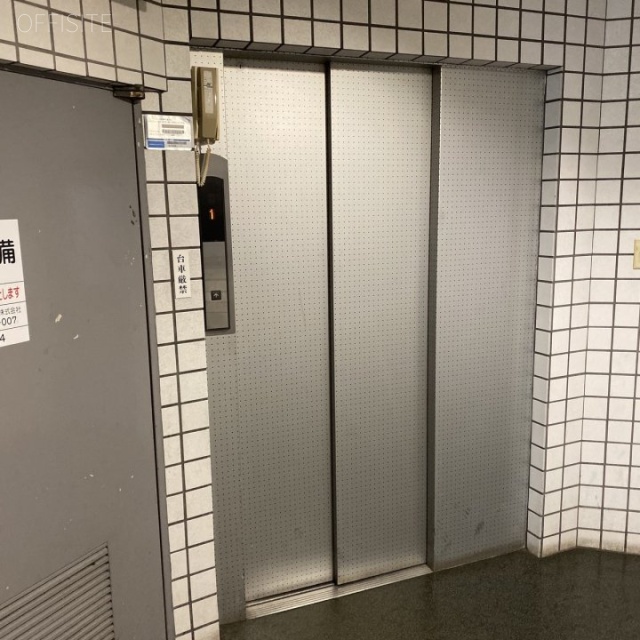 ドミシール平野 エレベーター