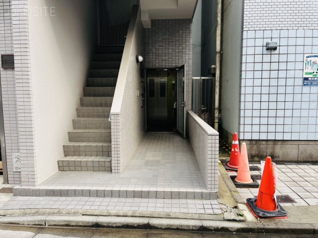 第2木内ビル　エントランス