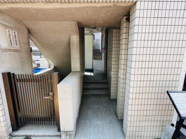 アタゴ小林ビル　エントランス