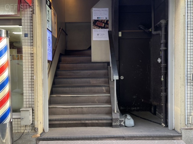 第二東栄ビル　エントランス