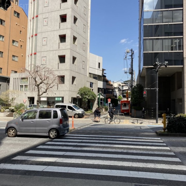 ベルザ恵比寿 ビル前面道路
