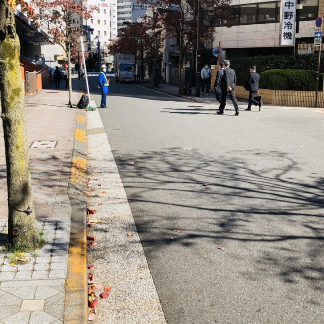 大友ビル ビル前面道路