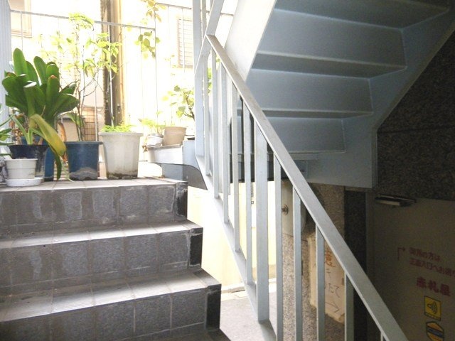 赤札屋ビル 画像