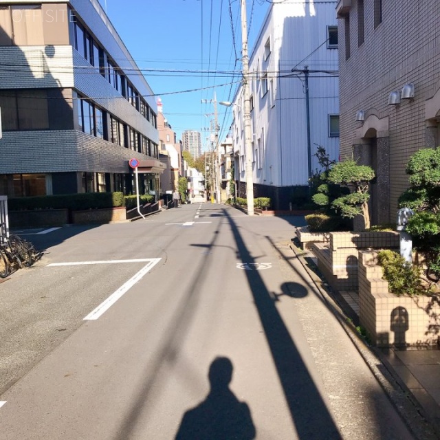 藤ハイム ビル前面道路