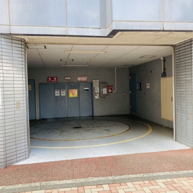 渋谷本町ビル 駐車場