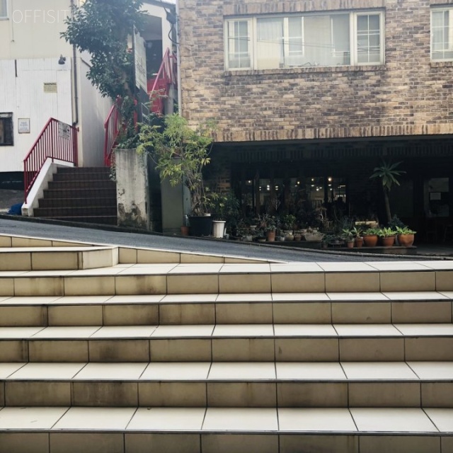 テラッツァ表参道 周辺
