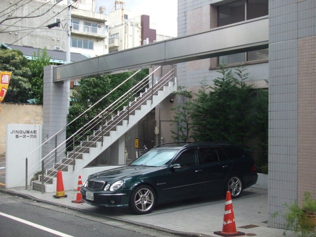 5225ビル 外観