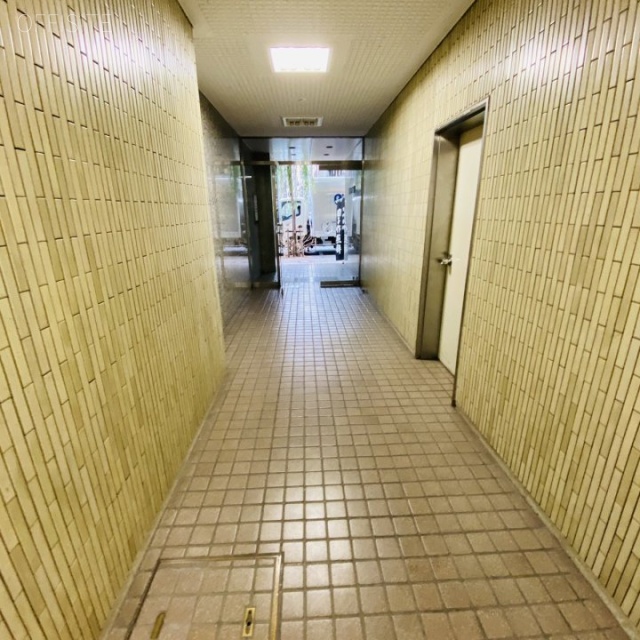 銀座ストークビル エントランス