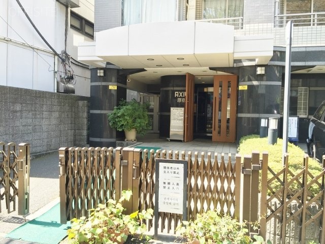 アクシア原宿 エントランス