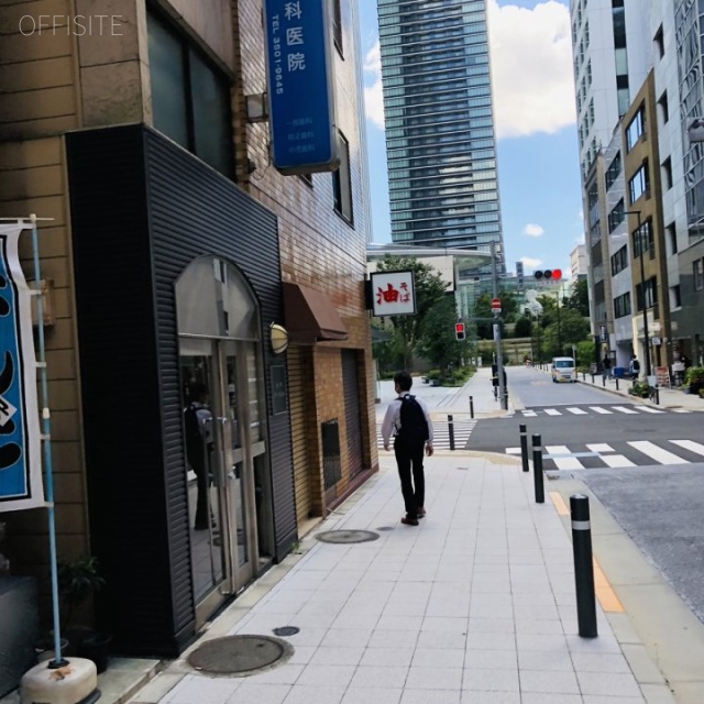 虎ノ門石田印房ビル ビル前面道路