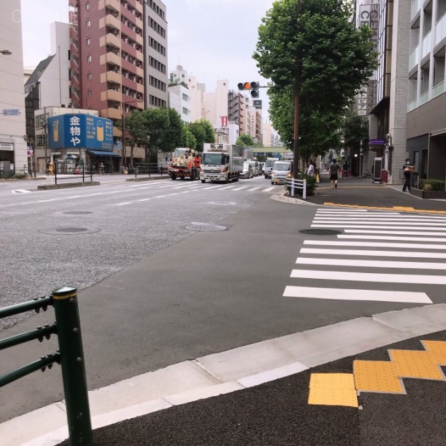 朝日生命須長ビル ビル前面道路