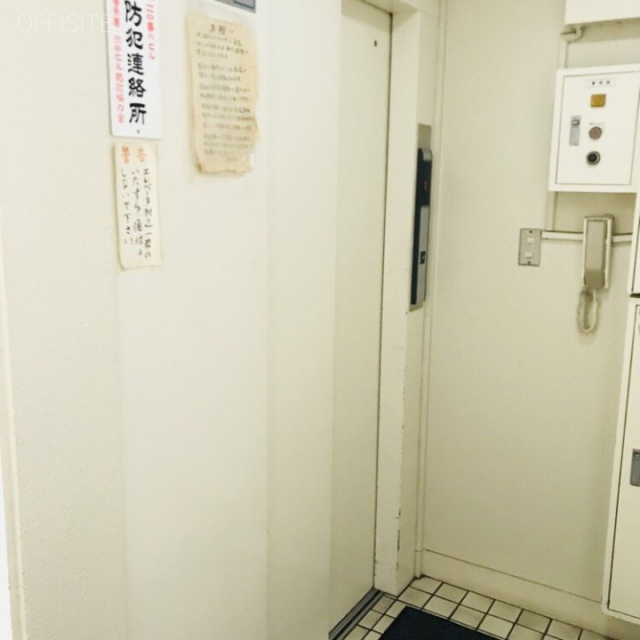 渋谷アトウビル エレベーター