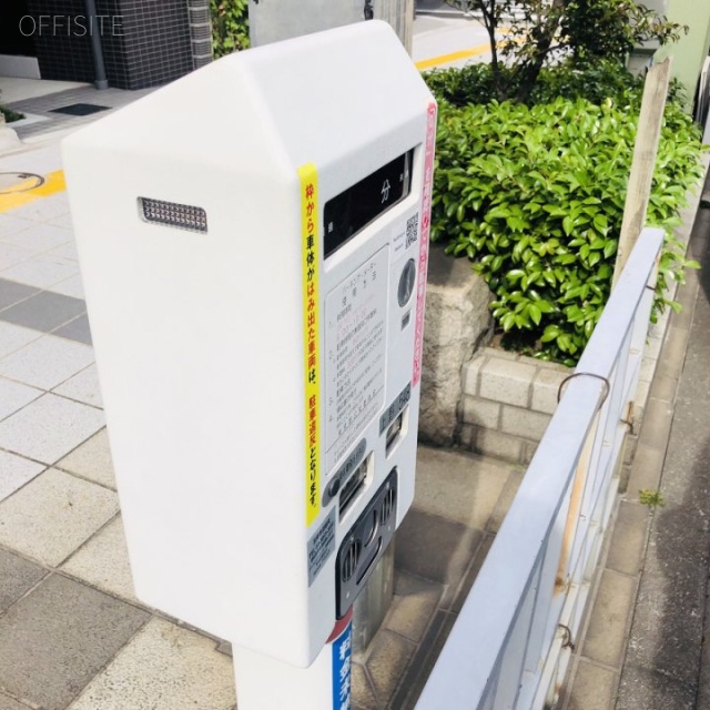 MKビル 目の前に白枠駐車場