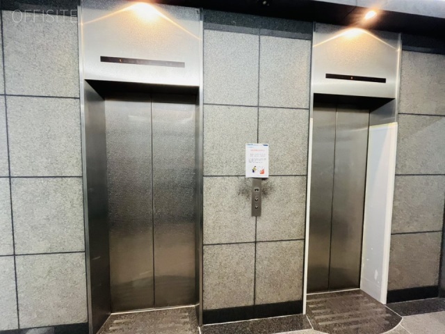 八丁堀東興ビル　エントランス