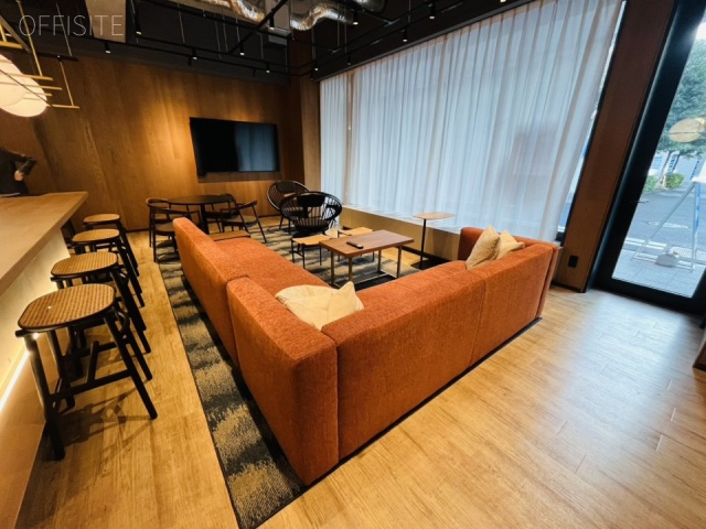 BIASTA JIMBOCHO 1階ラウンジスペース