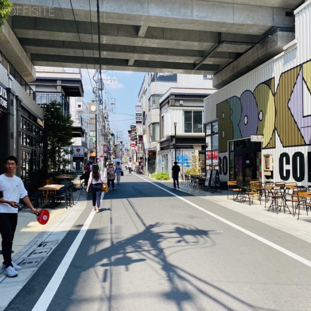 下北沢サザンヒルズビル 前面道路