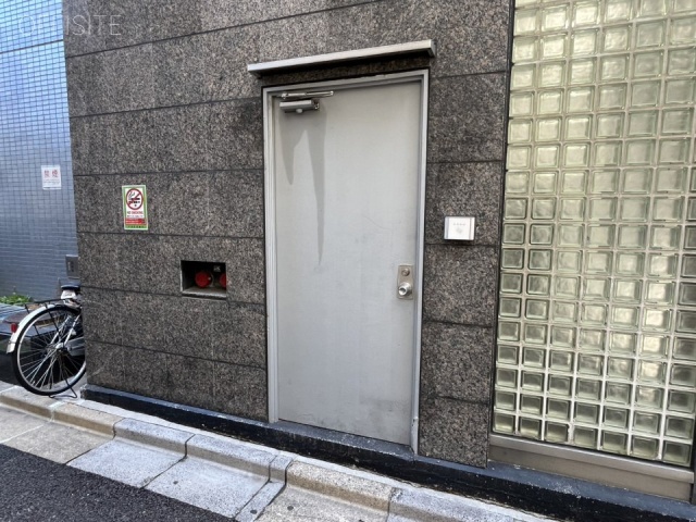 第1川端ビル　エントランス