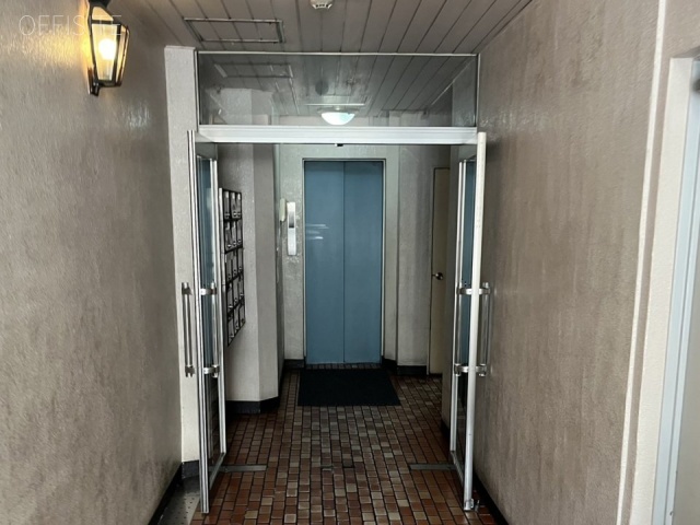 陸マンション　エントランス