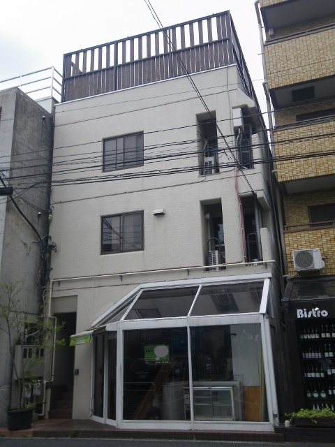 アスクレピオンビル IMGP0309 (480x640).jpg