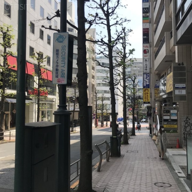 神南101ビル ビル前面道路