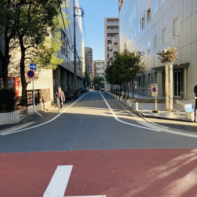 SOWA五反田ビル ビル前面道路