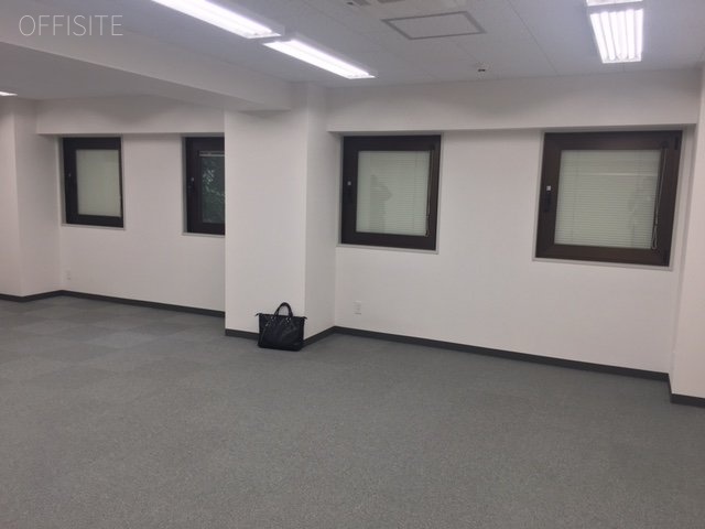 オカベビル A棟2階 室内