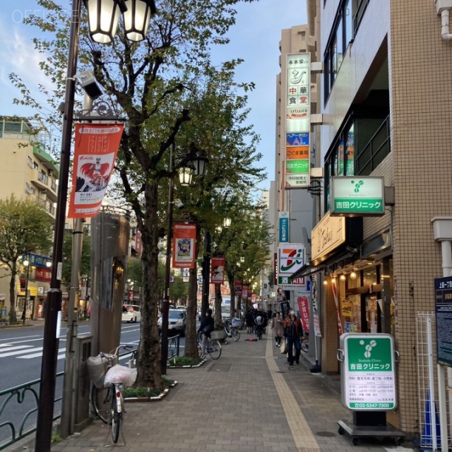 春木家ビル ビル前面道路