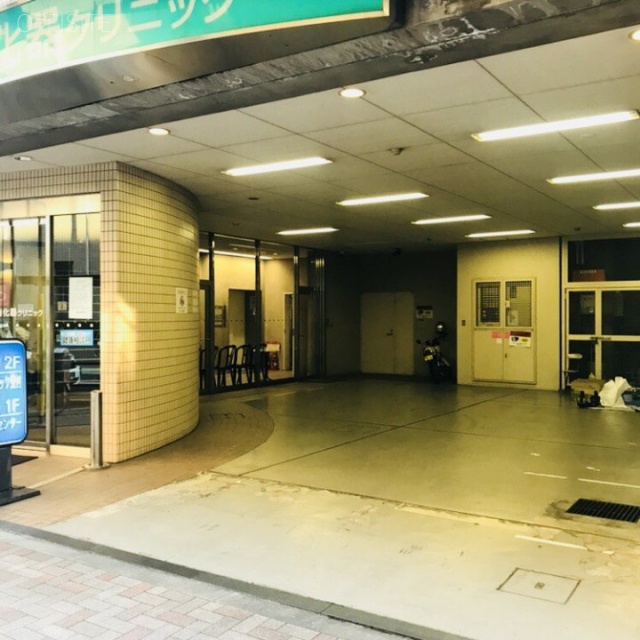 三田SSビル 駐車場