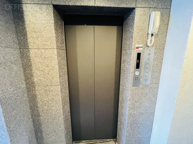 第三仲町ビル エントランス