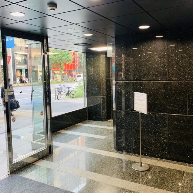 大一東京ビル エントランス