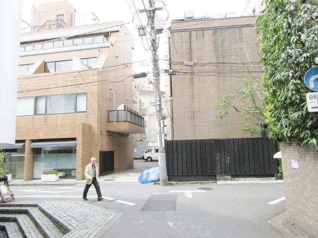 南青山パールハイムビル 画像