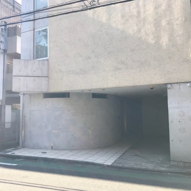 Fビル 外観
