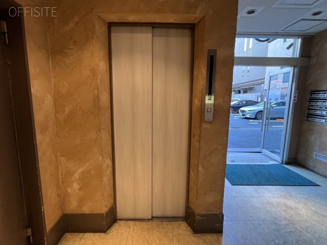第二東栄ビル　エントランス