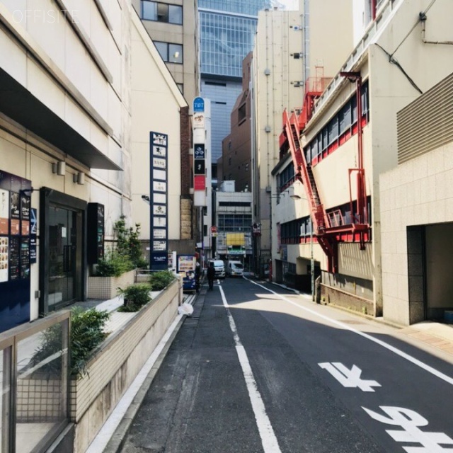 カレイド渋谷宮益坂 ビル前面道路