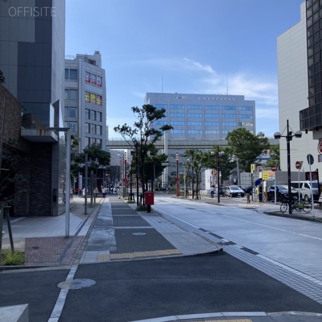 デュオヒルズ千葉中央ビル 前面道路