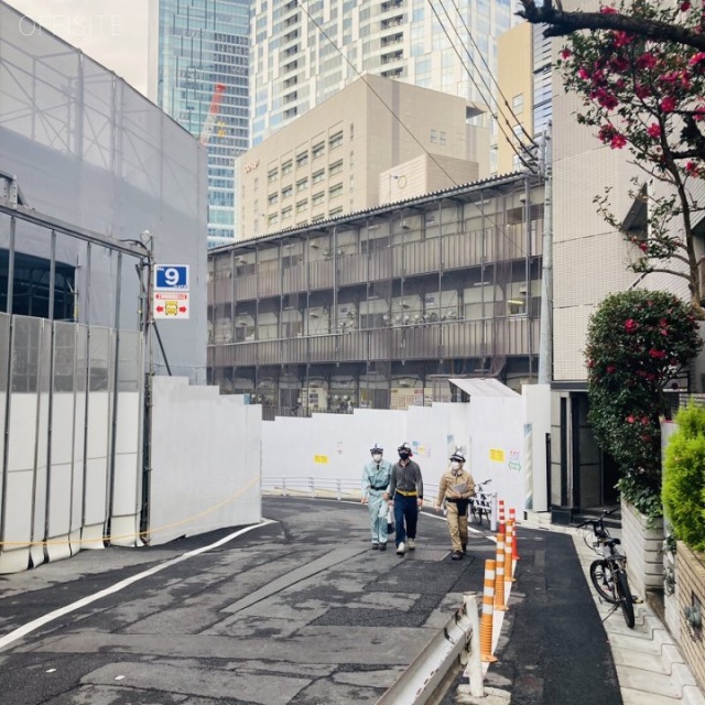 渋谷桜丘ビル ビル前面道路