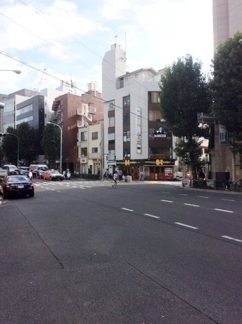 吉田ビル ビル周辺道路
