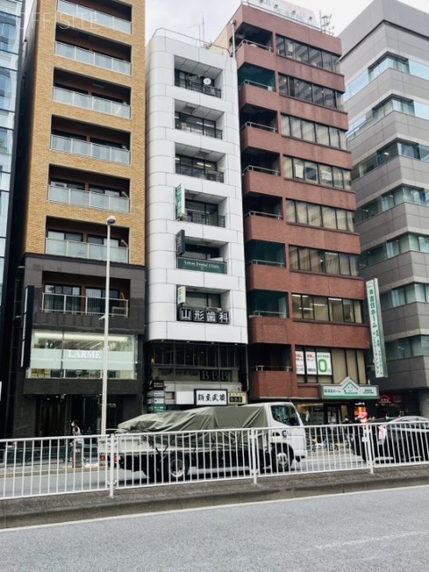 ワタナベビル　外観