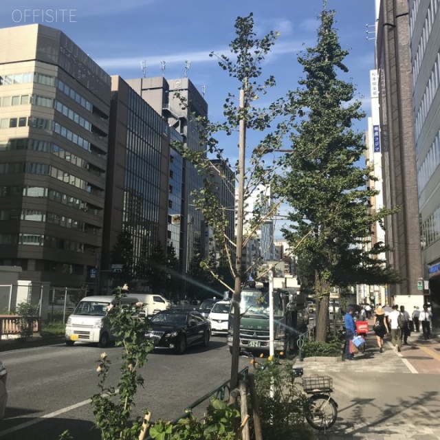 VORT銀座イーストⅡ ビル前面道路