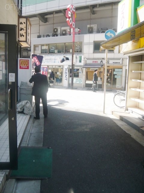 国際ビル 画像