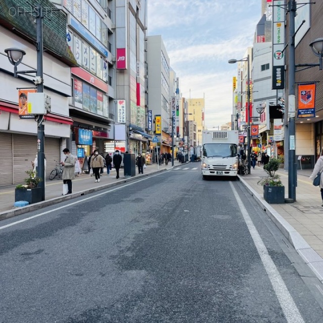 大宮あづまビル 前面道路