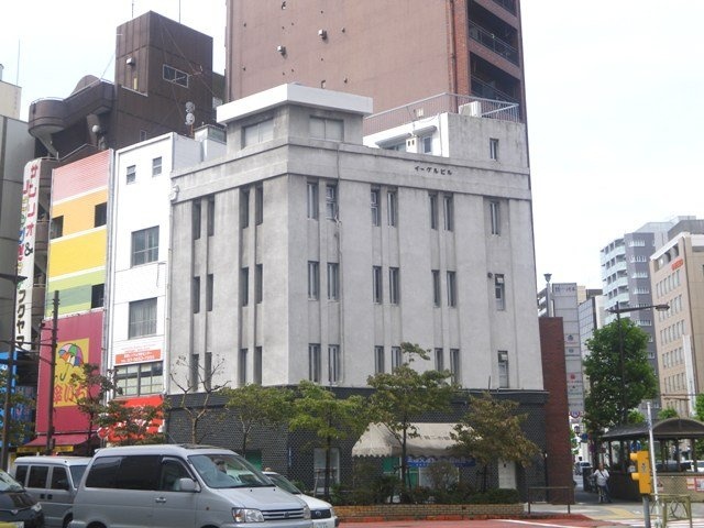 イーグルビル 外観
