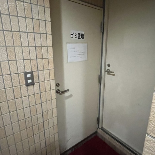 曙ビル エントランス