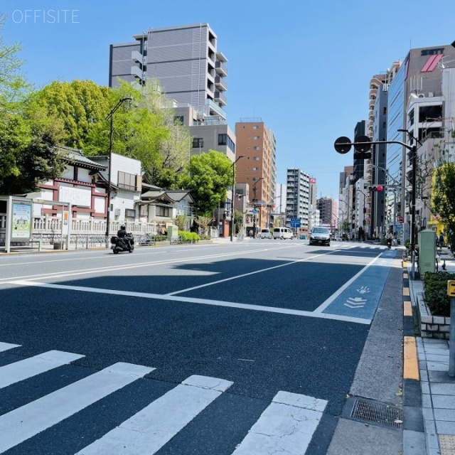 モリタビル浅草橋 前面に蔵前橋通り